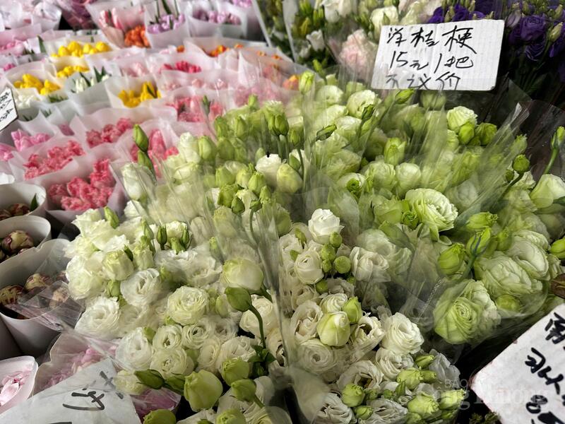 Khu công nghiệp hoa Đẩu Nam đã được đưa vào danh sách khu công nghiệp sáng tạo văn hóa đầu tiên của thành phố Côn Minh vào năm 2015, được công nhận là khu công nghiệp sáng tạo văn hóa của tỉnh Vân Nam vào năm 2016.