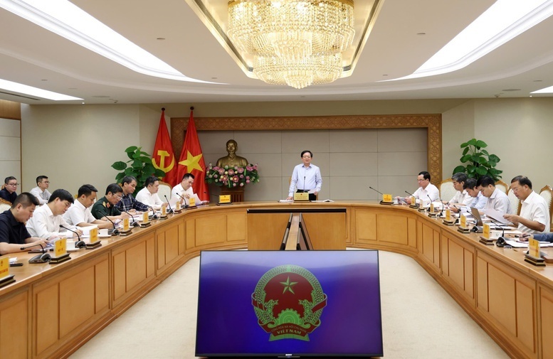 Phó Thủ tướng Hồ Quốc Dũng chủ trì cuộc họp - Ảnh: VGP/Gia Huy