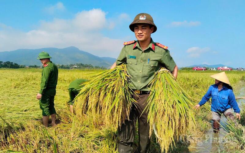 Các lực lượng chức năng sẽ tiếp tục đồng hành, hỗ trợ người dân khắc phục hậu quả thiên tai, ổn định sản xuất.