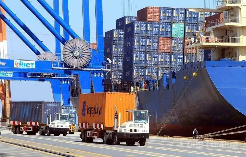 Việt Nam xuất siêu sang Singapore hơn 4,18 tỷ USD 4 tháng đầu năm 2026. Ảnh minh họa.