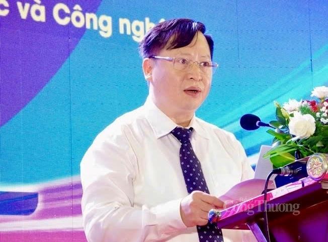 Ông Nguyễn Mai Dương, Cục trưởng Cục Đổi mới sáng tạo (Bộ KH&CN), phát biểu tại hội thảo. Ảnh: Khánh Ngọc.