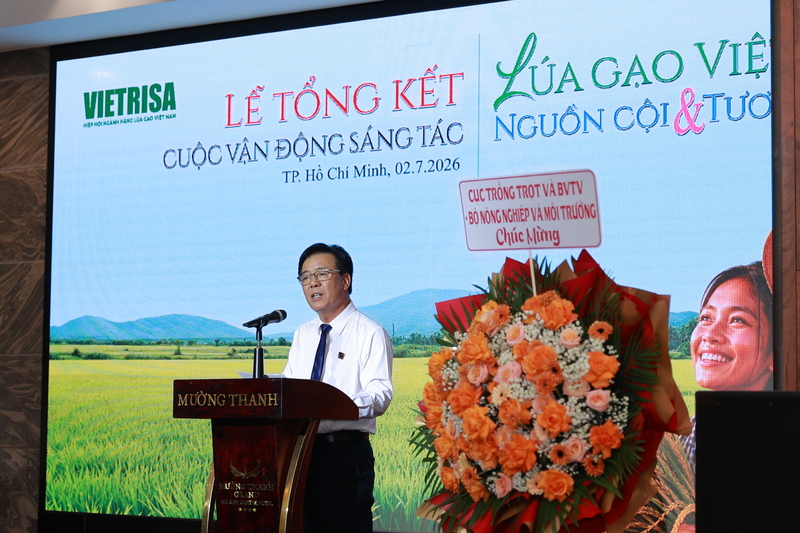 Ông Ngô Văn Đông - Tổng Giám đốc Công ty CP Phân bón Bình Điền phát biểu tại buổi lễ