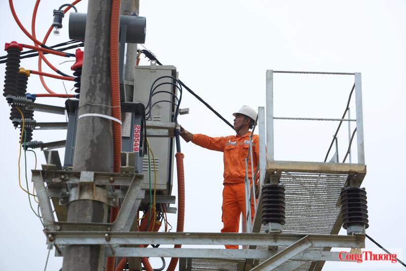 Bộ Công Thương yêu cầu các đơn vị trong ngành chủ động ứng phó bão số 1, bảo đảm an toàn công trình công nghiệp, hồ đập thủy điện và cung ứng điện ổn định. Ảnh minh hoạ.