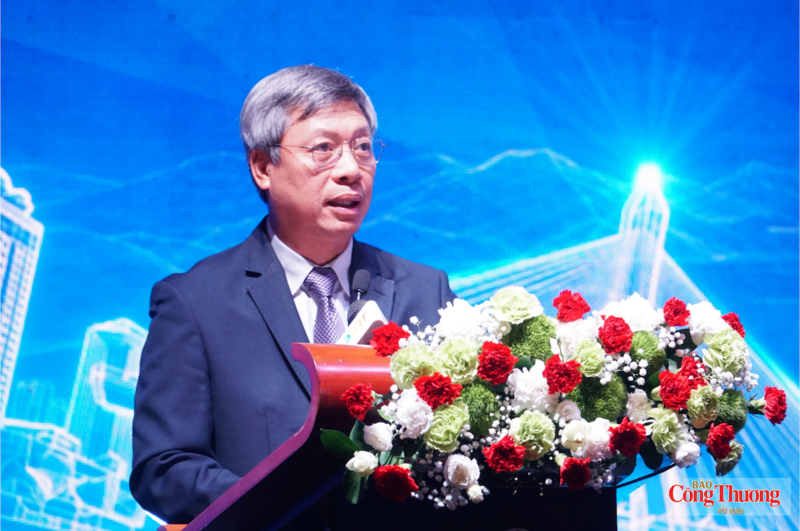 Ông Hồ Quang Bửu, Phó Chủ tịch UBND TP. Đà Nẵng phát biểu tại Diễn đàn