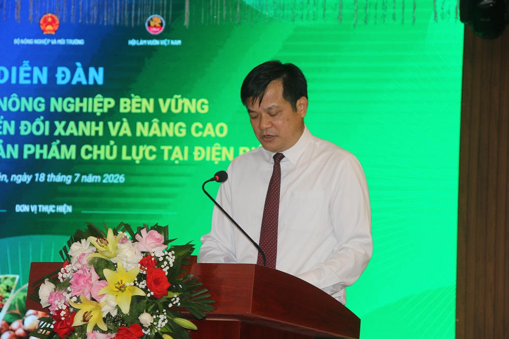 Ông Lò Văn Cương, Phó Chủ tịch UBND tỉnh Điện Biên phát biểu tại diễn đàn (Ảnh: Quốc Định).