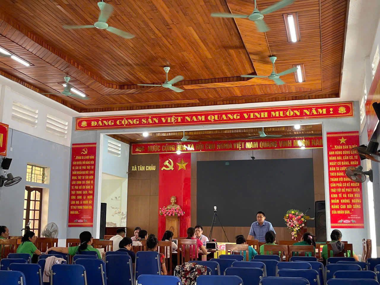 Giữ mạch vốn chính sách thông suốt ở vùng biển Diễn Châu