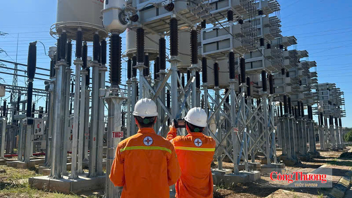 Các đơn vị tăng cường lực lượng ứng trực, thực hiện nghiêm ngặt công tác soi phát nhiệt, kiểm tra toàn diện thiết bị, tuyệt đối không để xảy ra tình trạng quá nhiệt gây sự cố.