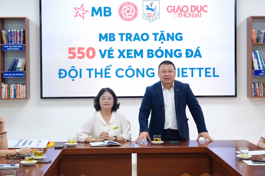 Ông Chu Hải Công, Giám đốc Quan hệ công chúng MB phát biểu tại chương trình. mb1.jpg