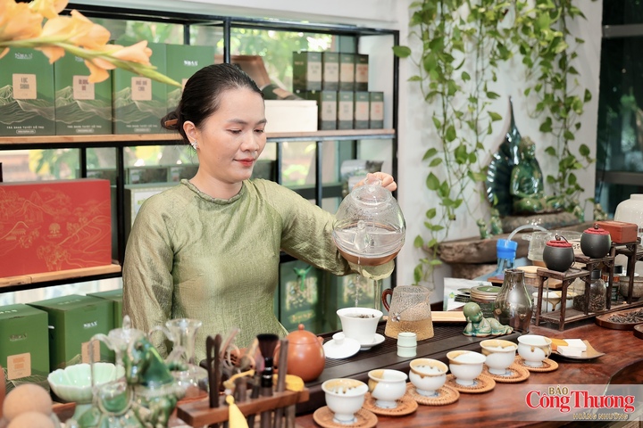 Nghệ nhân Mai Khánh Hòa.
