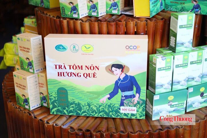 Trà tôm nõn Hương Quê là một sản phẩm của HTX Nông sản Phú Lương