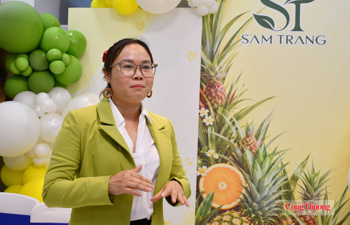 Bà Bùi Thị Út, Giám đốc Công ty TNHH Công nghệ Hana Nguyên.