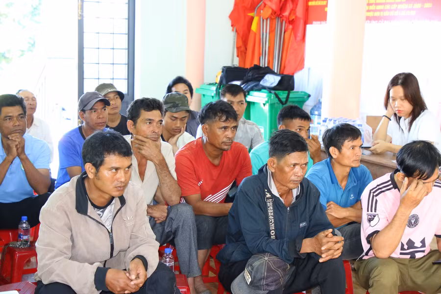 Học viên tham dự buổi lễ.(Ảnh: T.H) img-6090.jpg